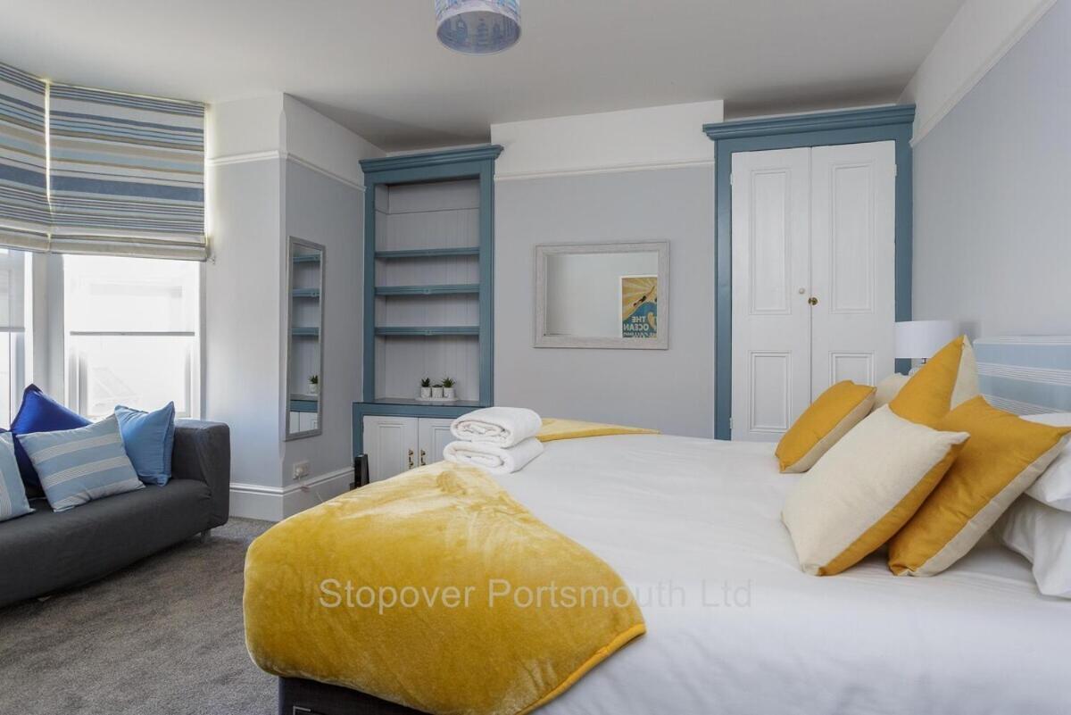 Stopover At Orchard Apartment Light And Cosy Portsmouth Quarto foto
