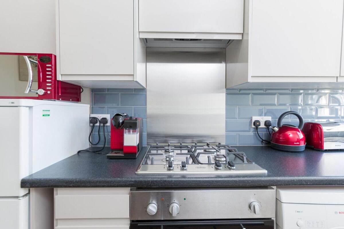 Stopover At Orchard Apartment Light And Cosy Portsmouth Quarto foto